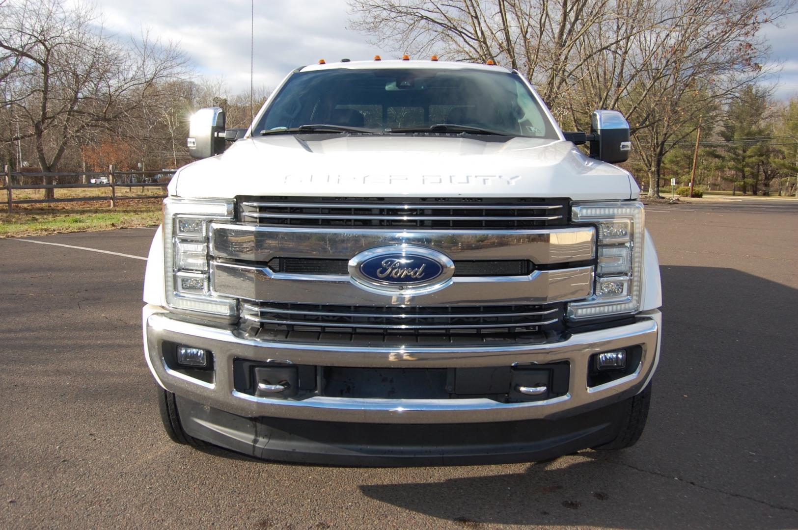 2017 White /Black Leather Ford F-450 SD Lariat Ultimate (1FT8W4DT7HE) with an 6.7 liter V8 Turbo Diesel engine, 6 speed Auto transmission, located at 6528 Lower York Road, New Hope, PA, 18938, (215) 862-9555, 40.358707, -74.977882 - 2017 Ford F450 Super Duty Lariat Ultimate. 4x4, Crew Cab, 6.7L Power Stroke Diesel Engine. White Platinum Metallic Tri-Coat Paint, Black Leather Interior. 82,250 miles. One owner. Ford ESP transferable warranty until March of 2025 or 125k miles. Intelligent Access w/ Remote Start, Tow Techno - Photo#6